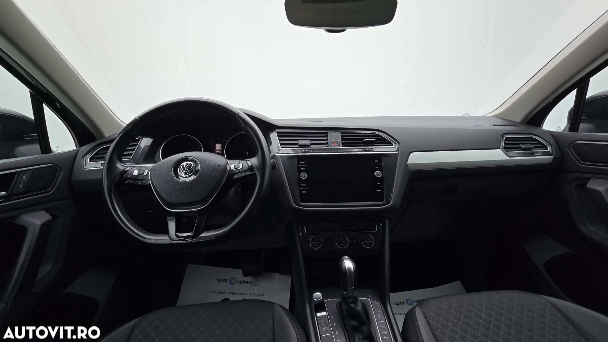 Volkswagen Tiguan 2.0 TDI 4Mot DSG Comfortline - 14