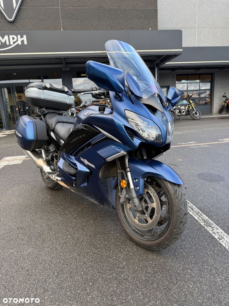Yamaha FJR - 40