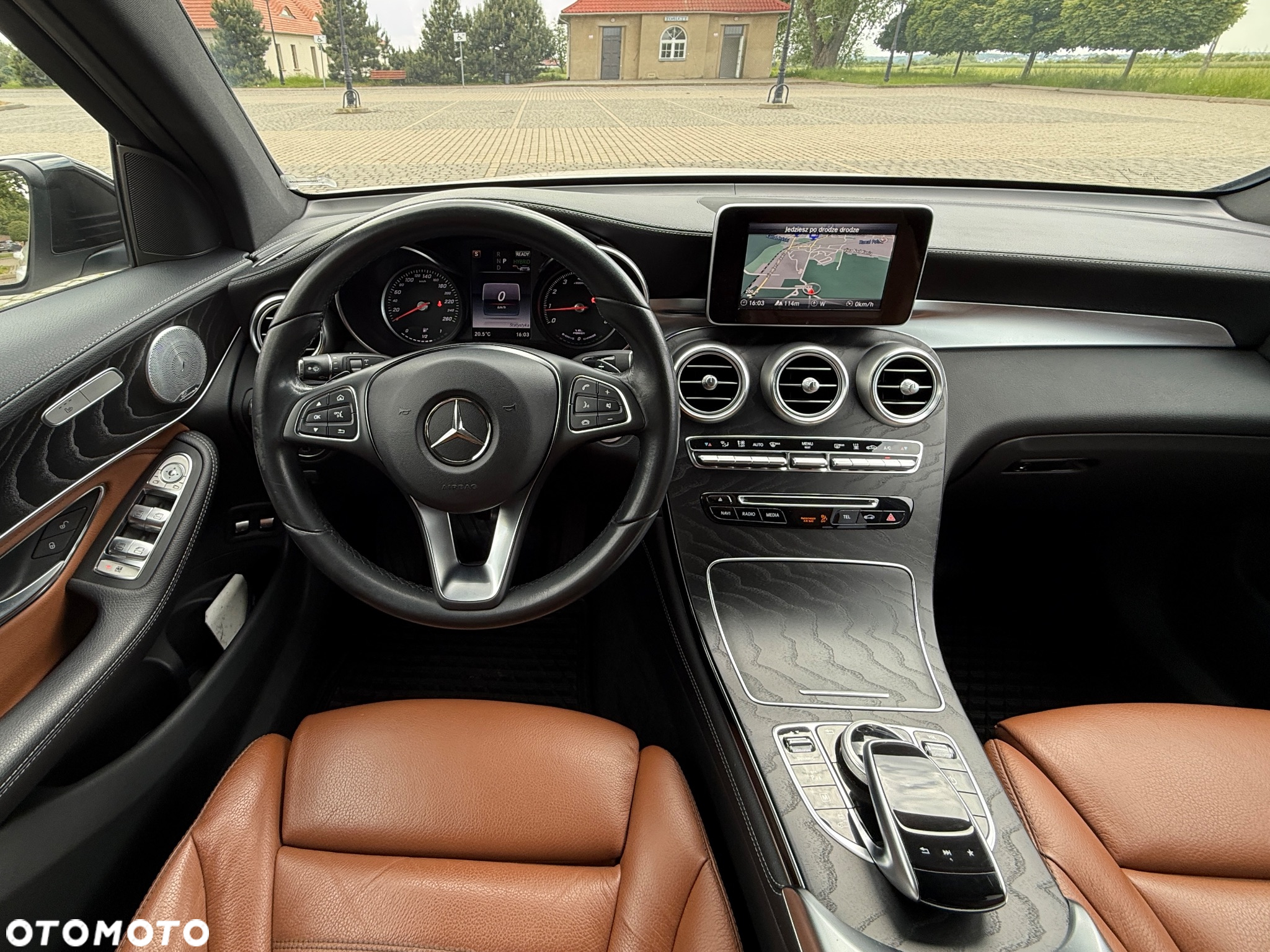 Mercedes-Benz GLC 350 e 4Matic 7G-TRONIC Exclusive - 11