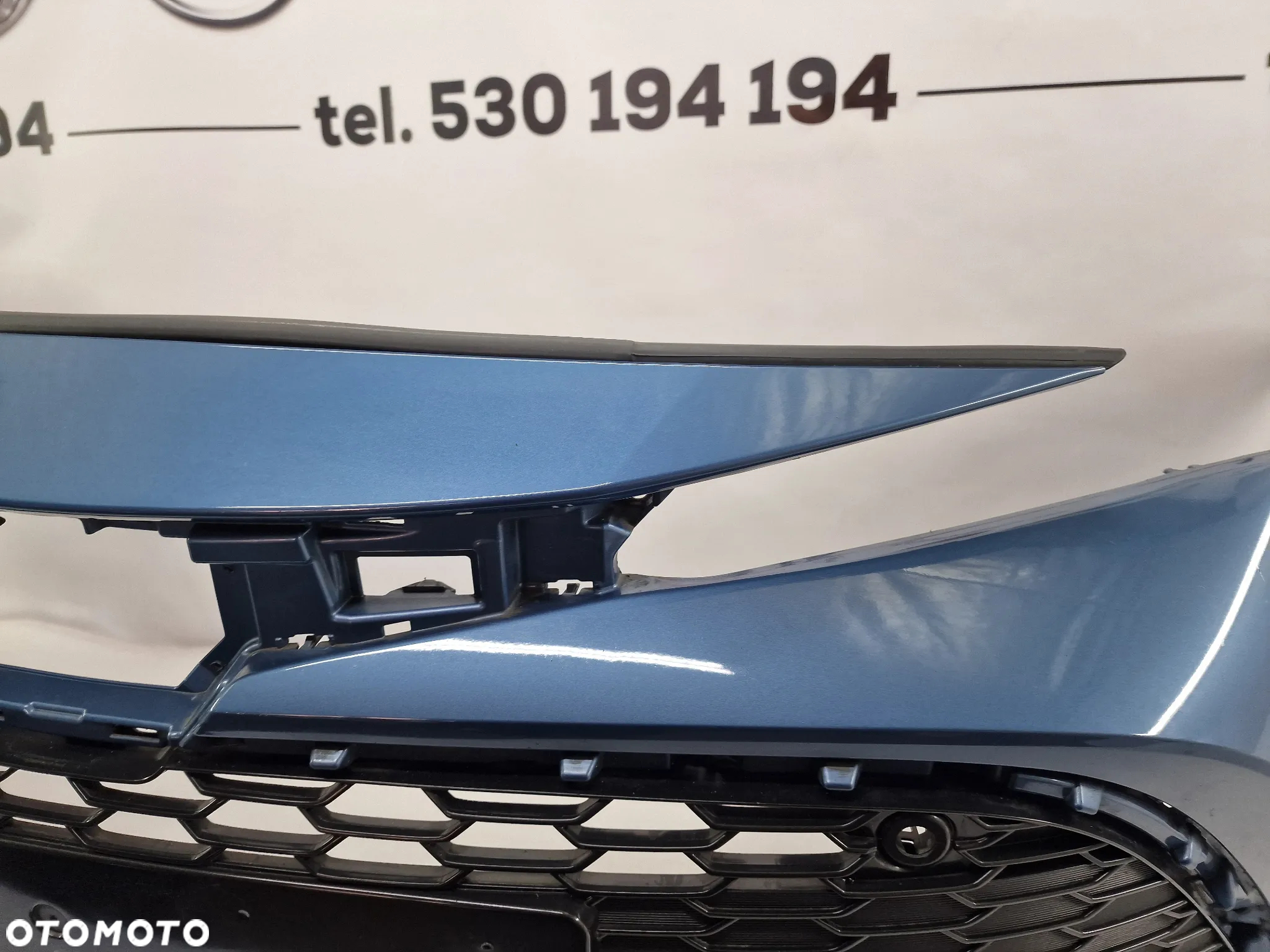 TOYOTA COROLLA XII E21 18- ZDERZAK PRZEDNI PRZÓD NA SPRYSKI + 6X PDC + KRATKA ŚRODKOWA , KOLOR BŁĘKITNY METALIK , NR 52119-02P40 / 52119-02S20 , NR AUKCJI NZ938 - 15