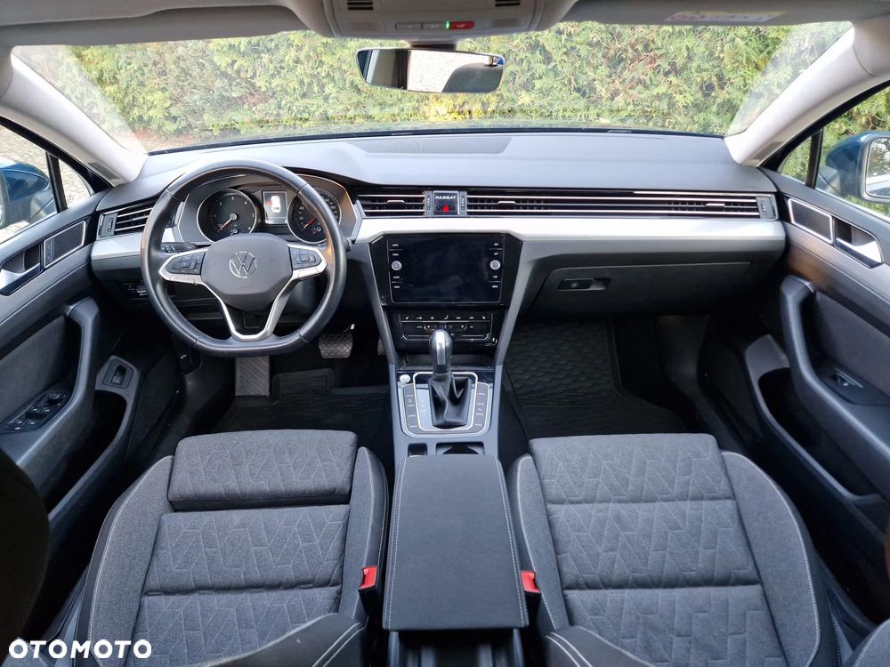 Volkswagen Passat 2.0 TDI SCR DSG Business - 18