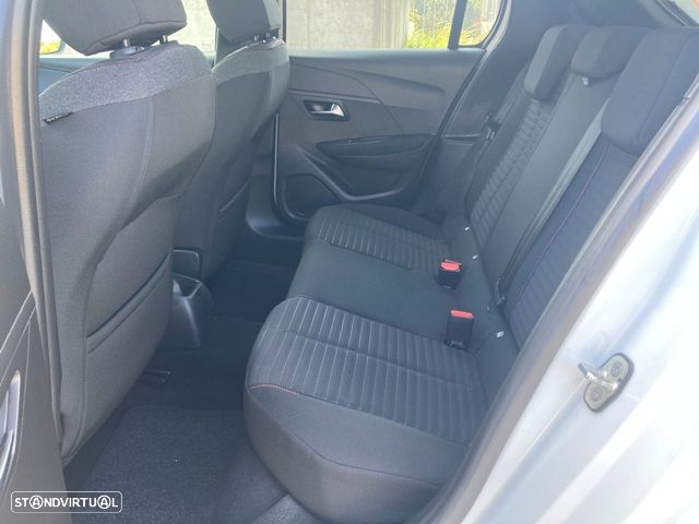 Peugeot 208 1.2 PureTech Allure - 28