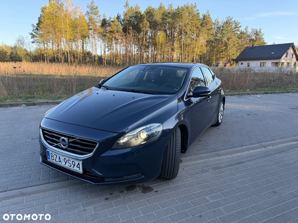 Volvo V40 D2 Summum - 3