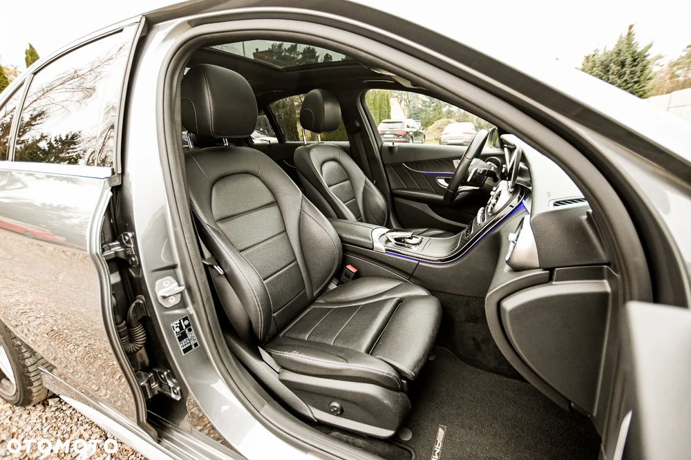 Mercedes-Benz Klasa C 200 d 9G-TRONIC AMG Line - 27