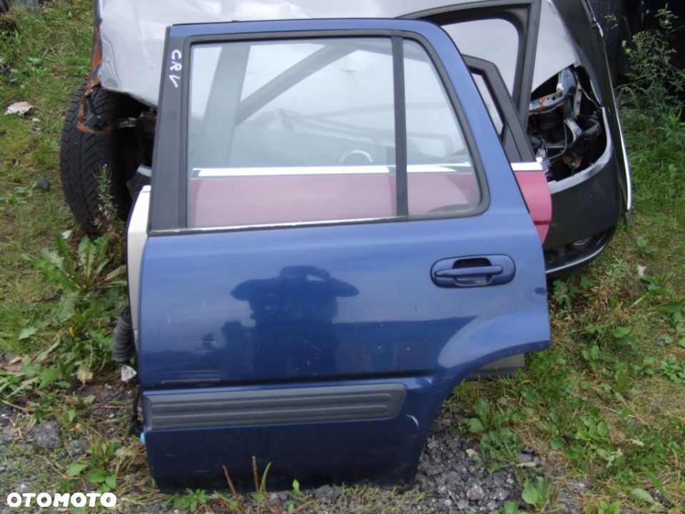 Drzwi lewy tył - Honda CRV - 1