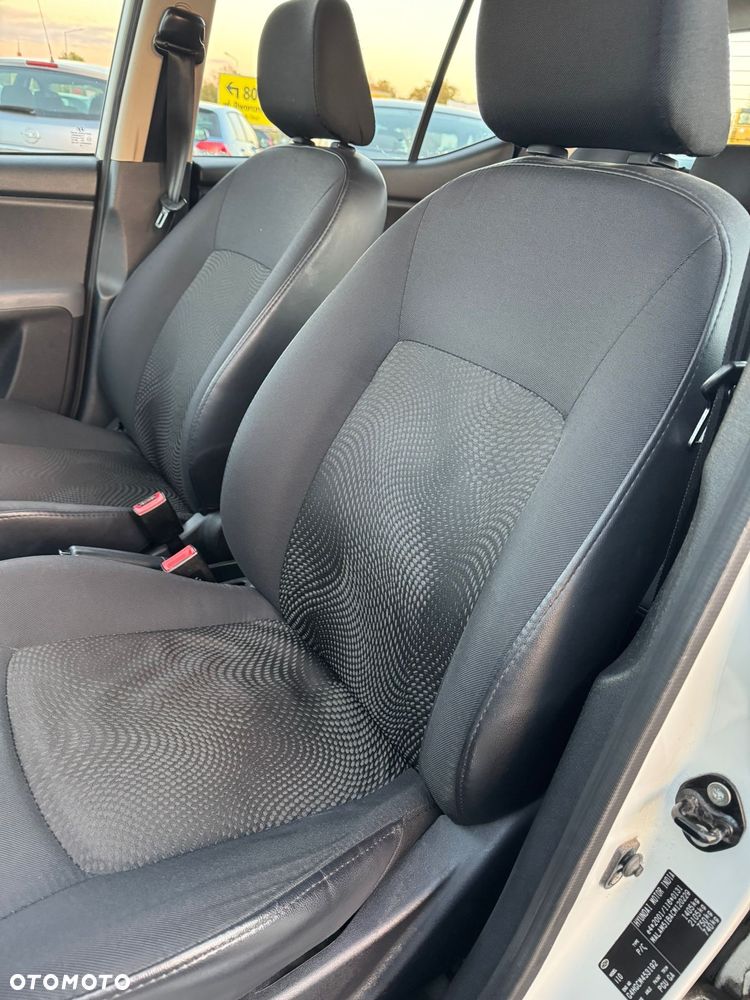 Hyundai i10 1.1 Classic + - 7