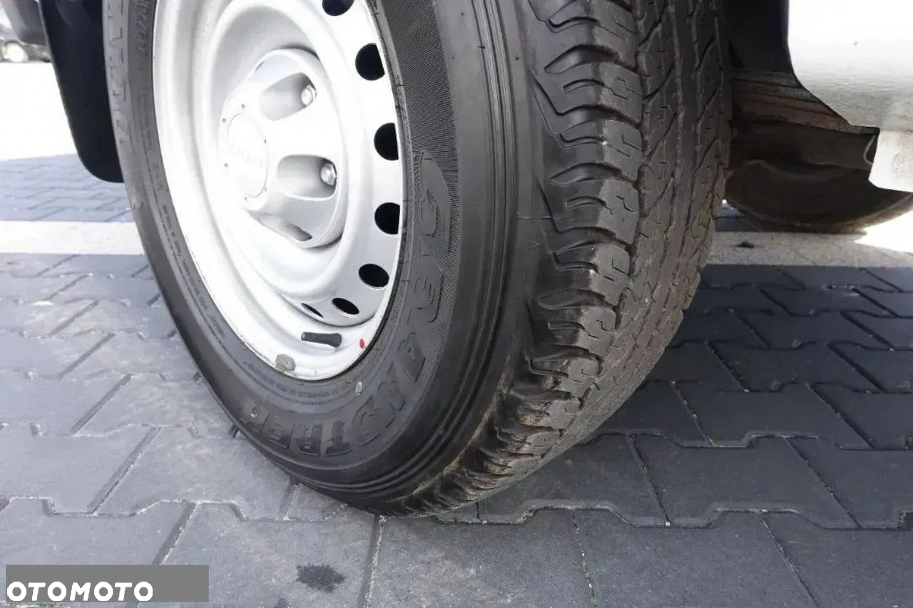 Isuzu D-Max 1.9 DC Shiro - 31
