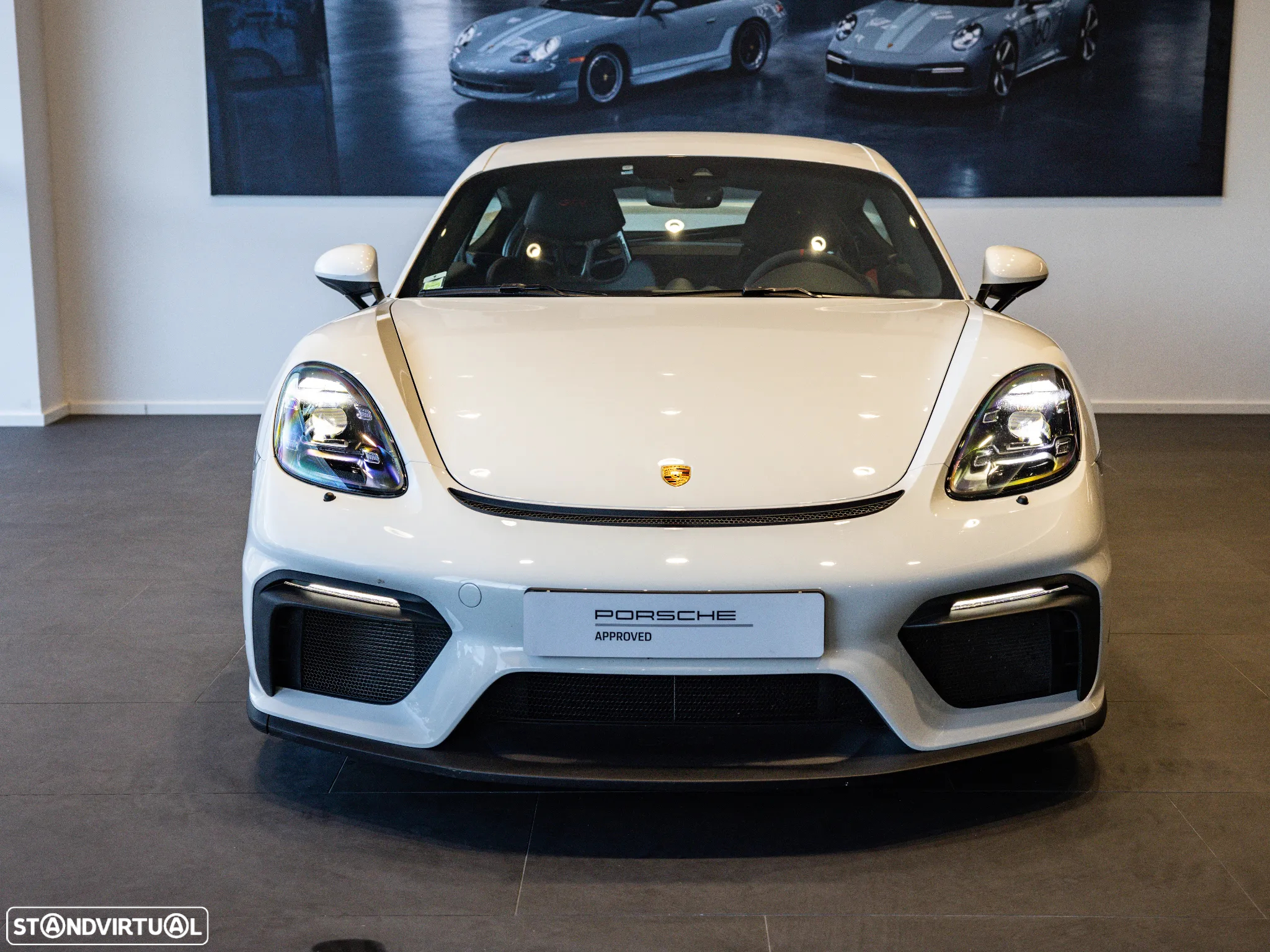 Porsche 718 Cayman GT4 - 2