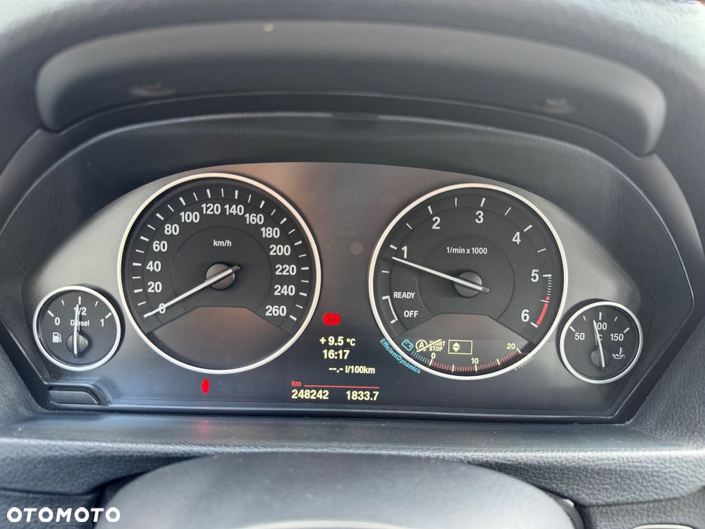 BMW Seria 3 318d - 10