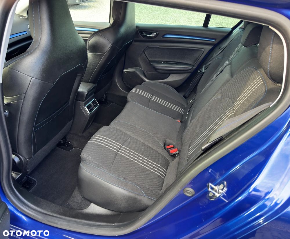 Renault Megane 1.6 TCe GT EDC - 28