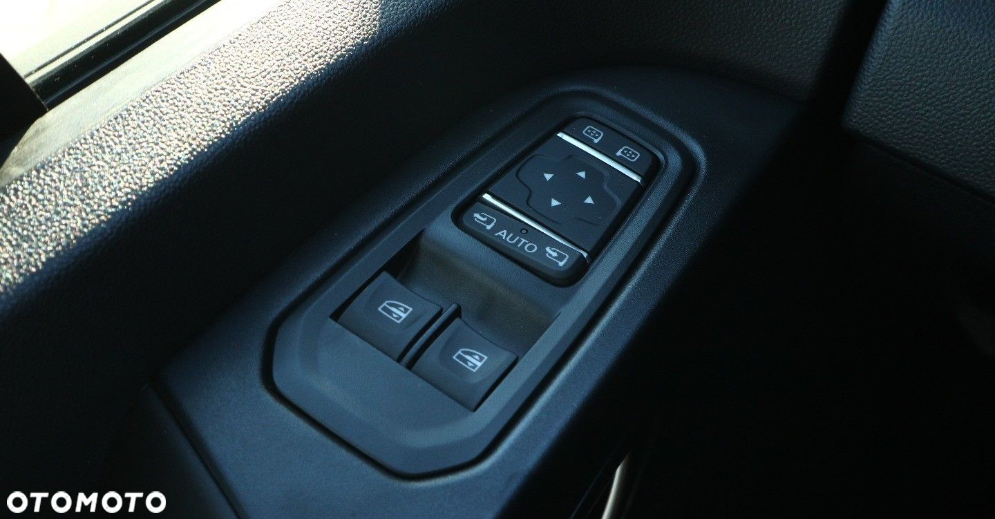 Renault Trafic - 26
