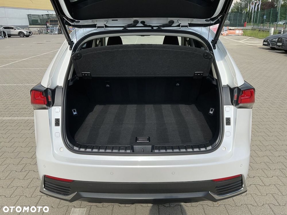 Lexus NX 300h Comfort AWD - 31