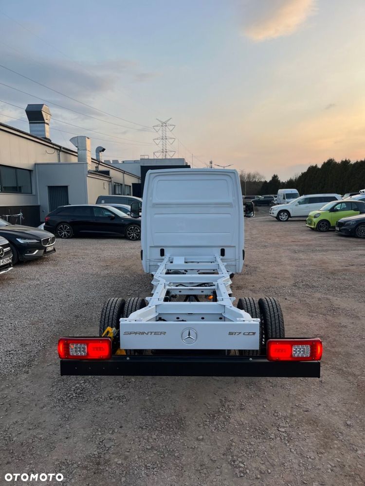 Mercedes-Benz Sprinter 517 CDI OM654 - 5