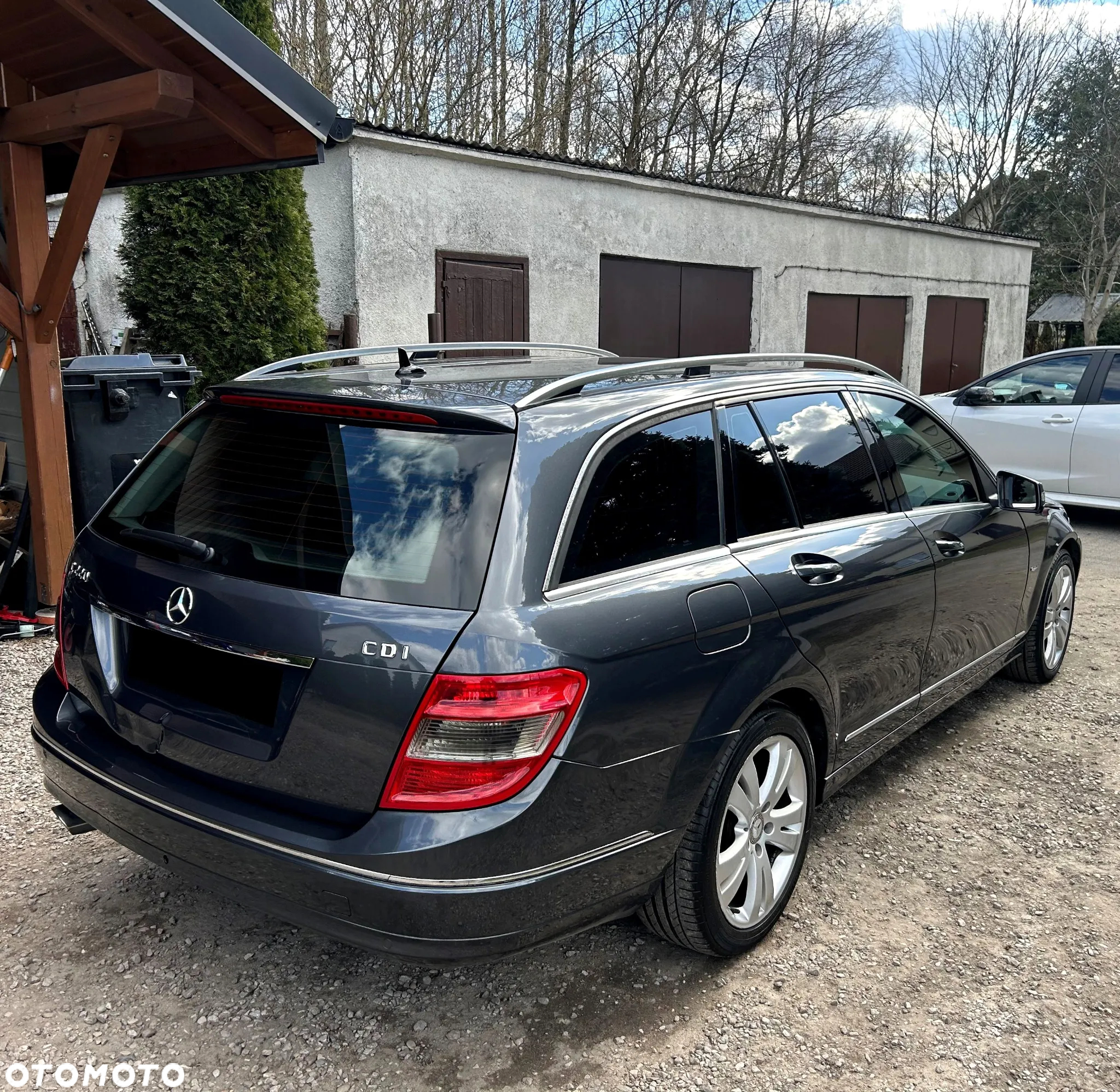 Mercedes-Benz Klasa C 220 T CDI DPF Automatik Avantgarde - 2