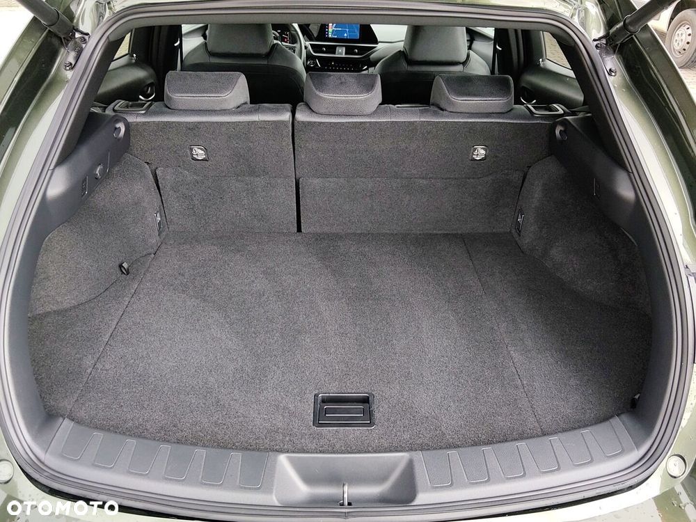 Lexus UX 250h GPF Business 2WD - 31