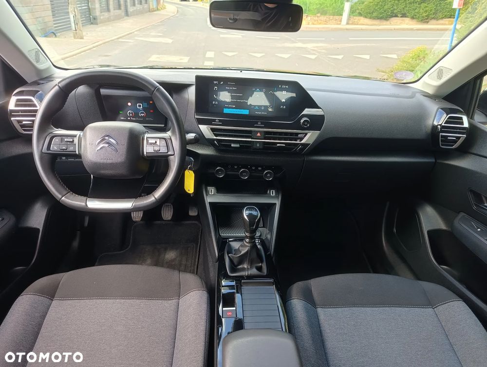 Citroën C4 PureTech 130 Stop&Start SHINE - 6