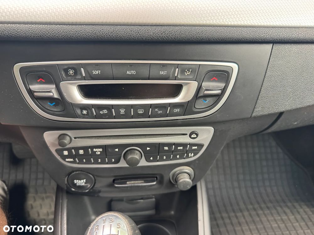 Renault Megane 1.6 16V 110 Dynamique - 16