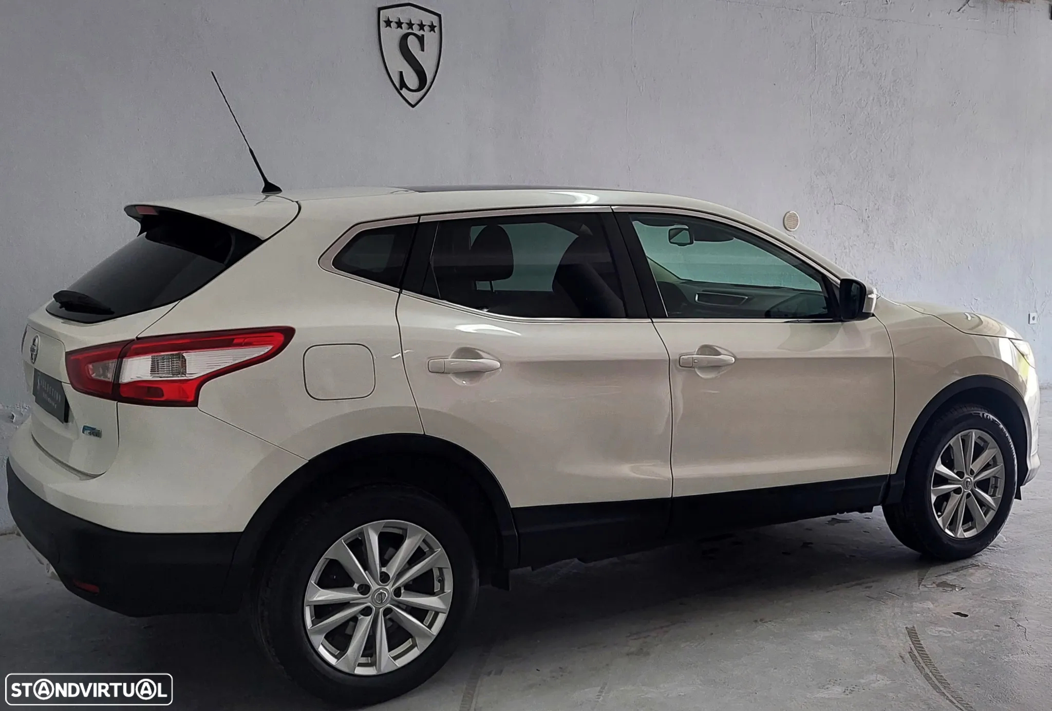 Nissan Qashqai 1.5 dCi N-Connecta - 4