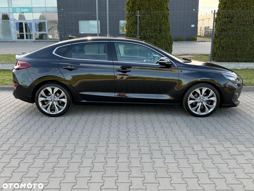 Hyundai i30 1.4 T-GDI Premium - 9