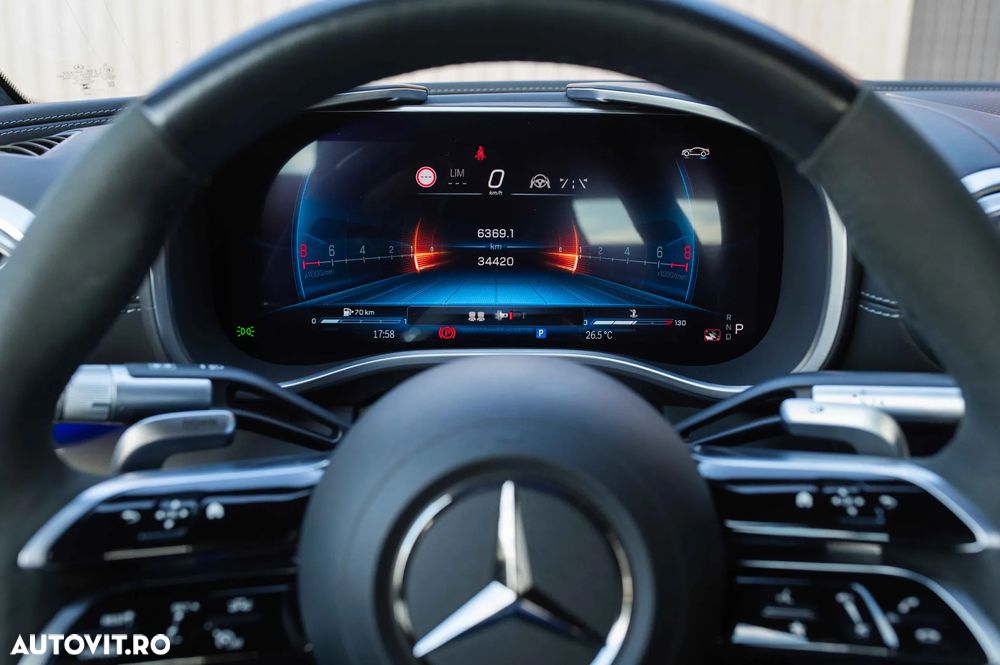 Mercedes-Benz SL 63 AMG 4Matic+ Speedshift MCT 9G - 16