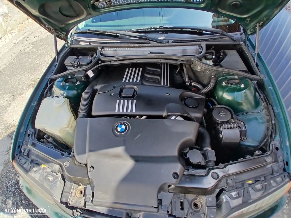 BMW 320 d — fotografia 11