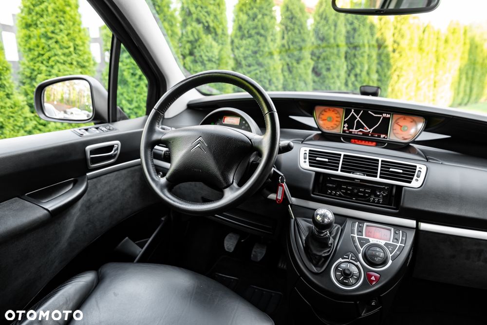 Citroën C8 HDi 165 Exclusive - 27