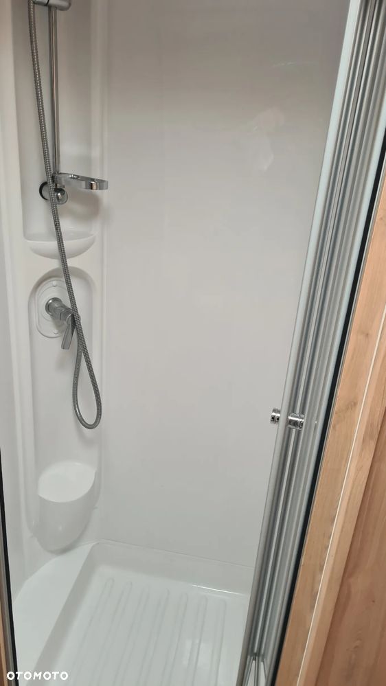 Elddis Avante - 22