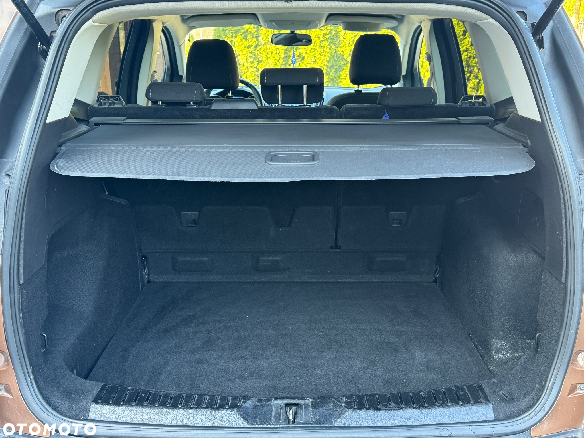 Ford Kuga 1.6 EcoBoost 2x4 Trend - 9