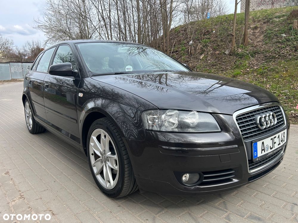 Audi A3 Sportback 1.6 Ambiente - 1
