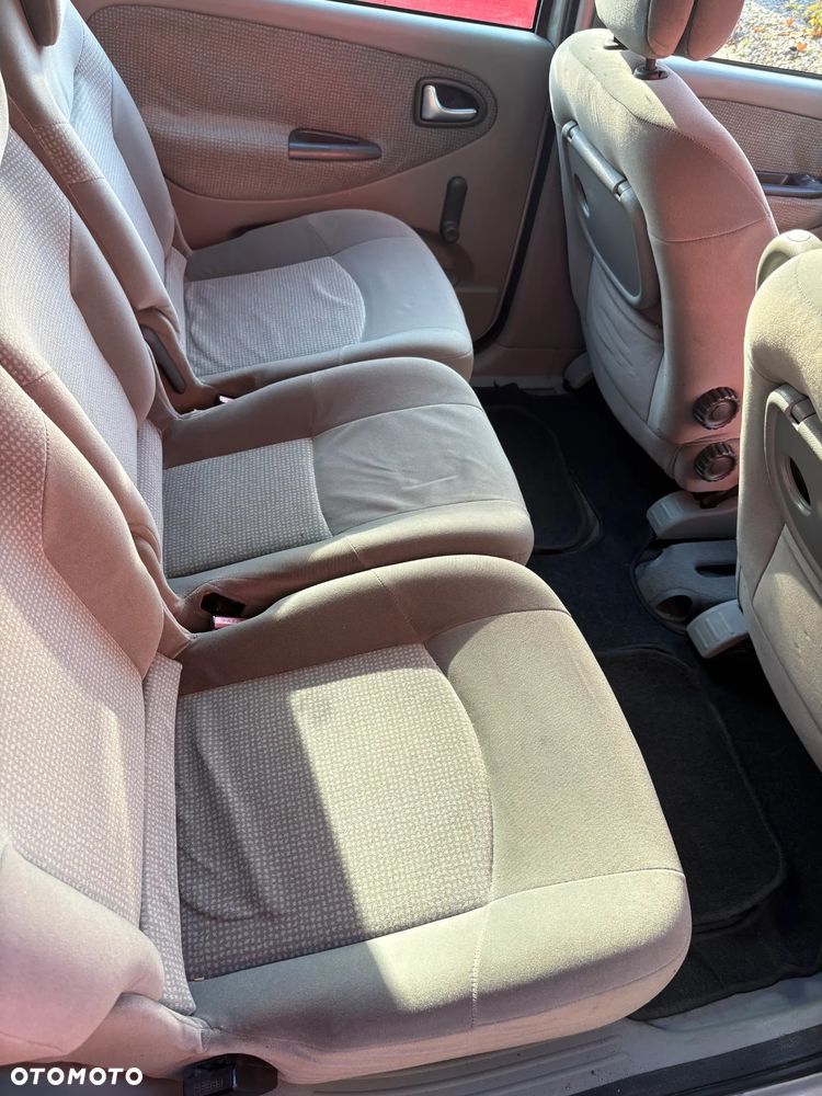 Renault Scenic - 5