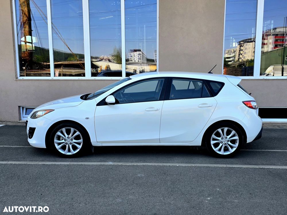 Mazda 3 - 9