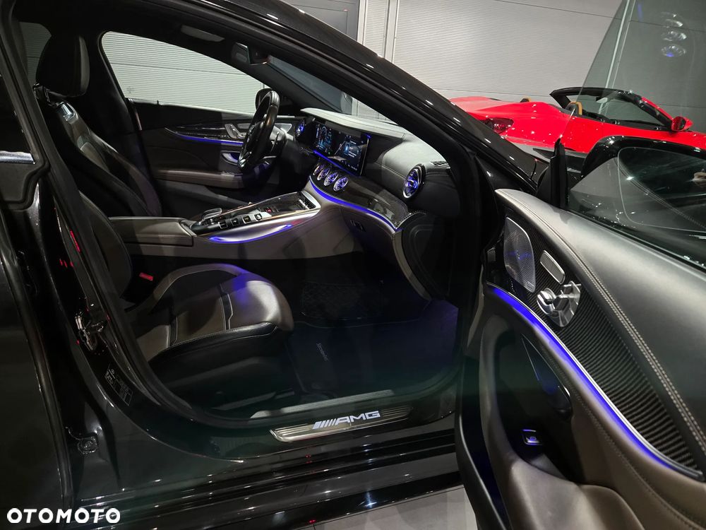 Mercedes-Benz AMG GT 43 4-Matic+ - 27