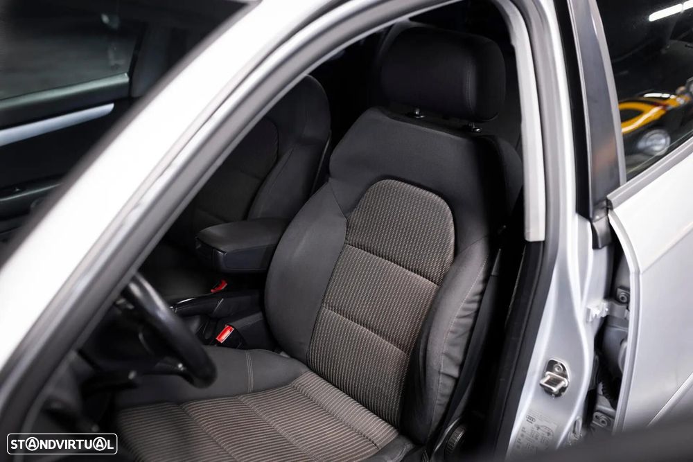 Audi A4 Avant - 22