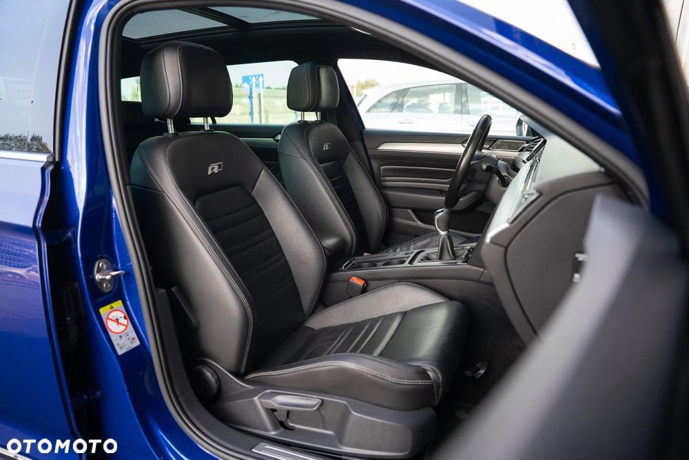 Volkswagen Passat 2.0 TDI SCR Highline - 26