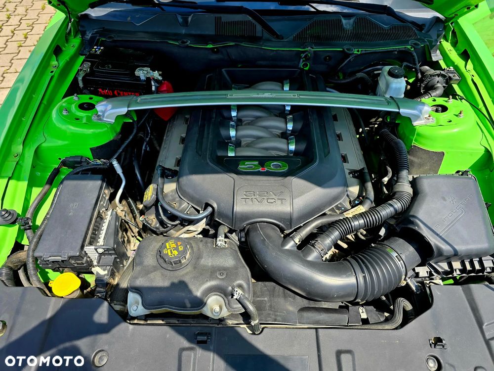 Ford Mustang - 17