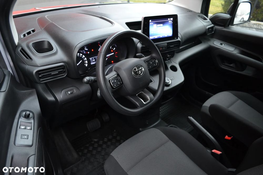 Toyota PROACE CITY - 7