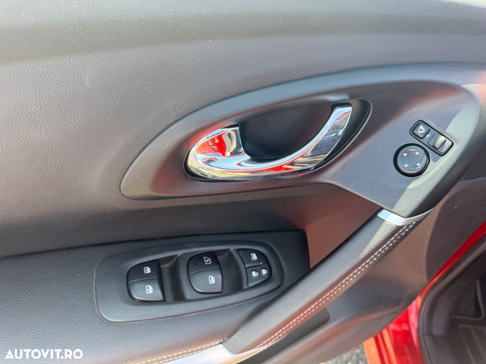 Renault Kadjar Energy dCi 110 EDC LIMITED - 38