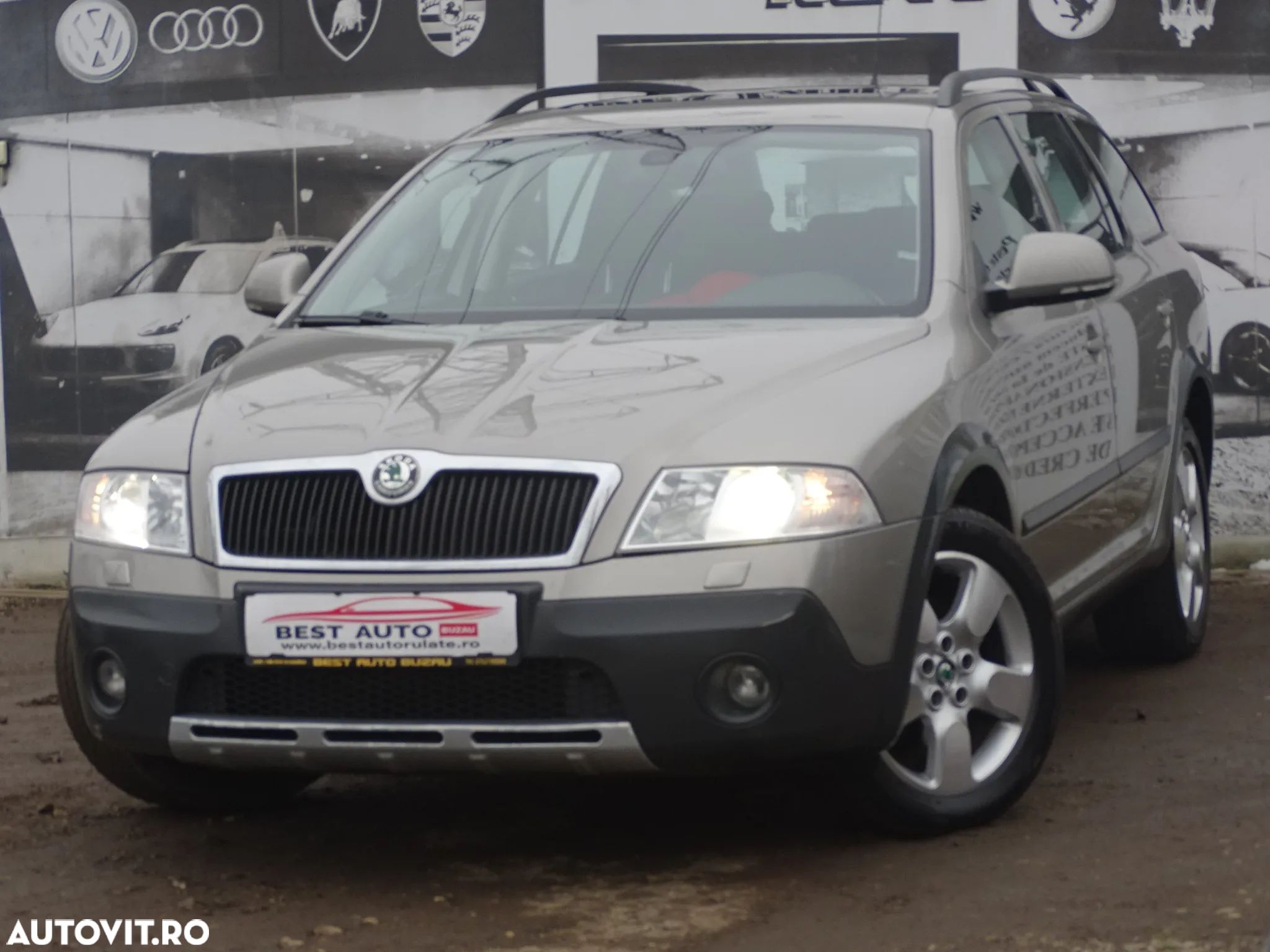 Skoda Octavia Combi 1.8 TSI 4x4 Scout - 1