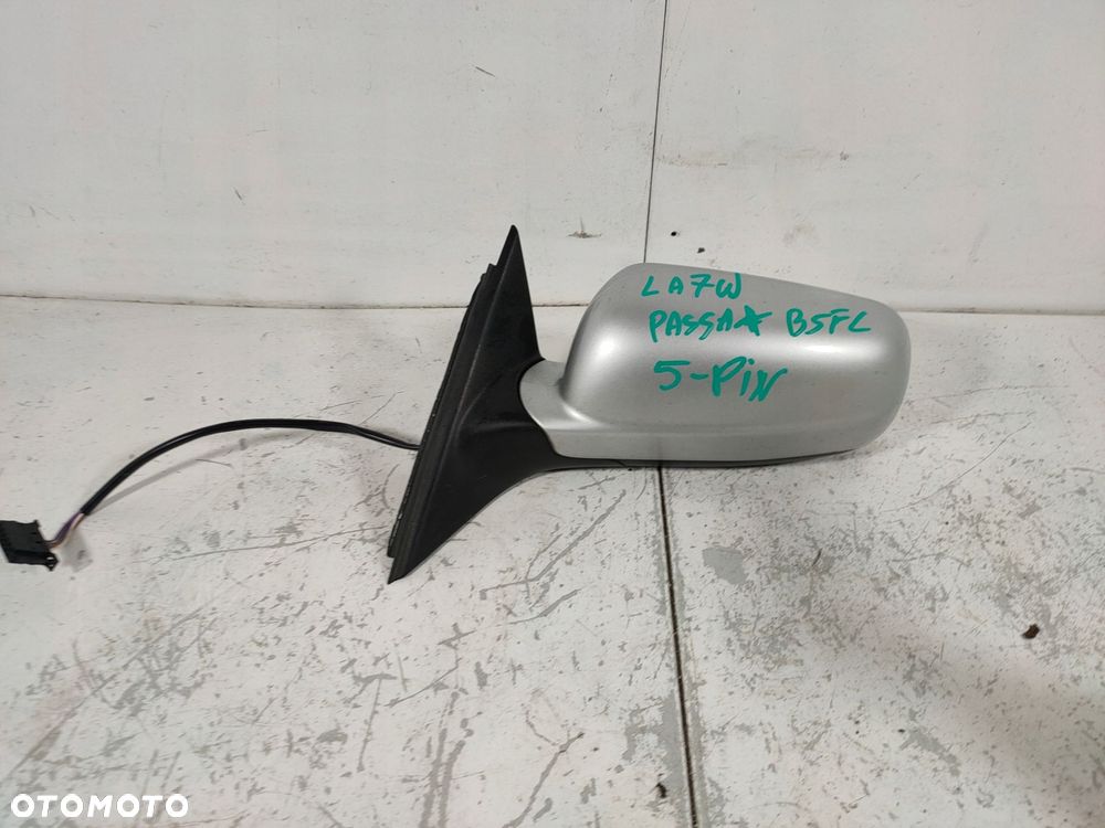lusterko lewe 5 pin europa passat b5 lift la7w - 1