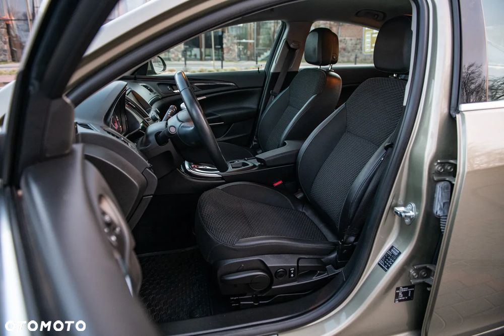 Opel Insignia 2.0 CDTI Cosmo - 8