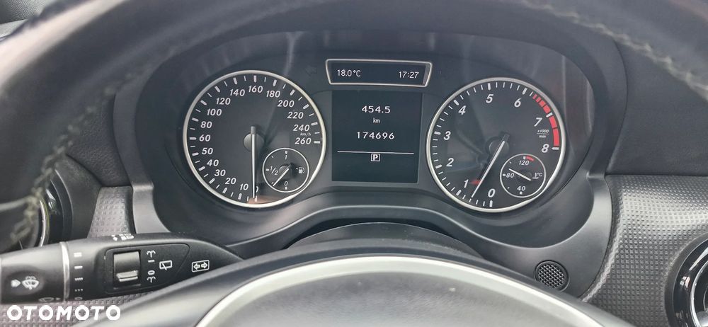 Mercedes-Benz Klasa A 180 (BlueEFFICIENCY) Style - 11