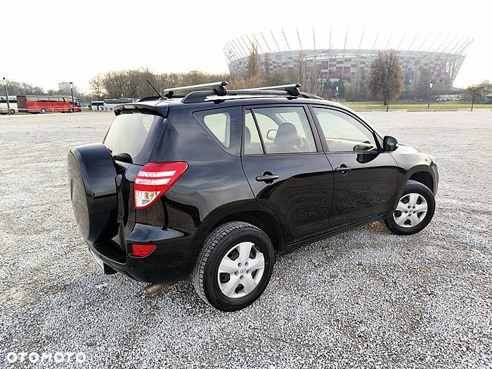 Toyota RAV4 - 13
