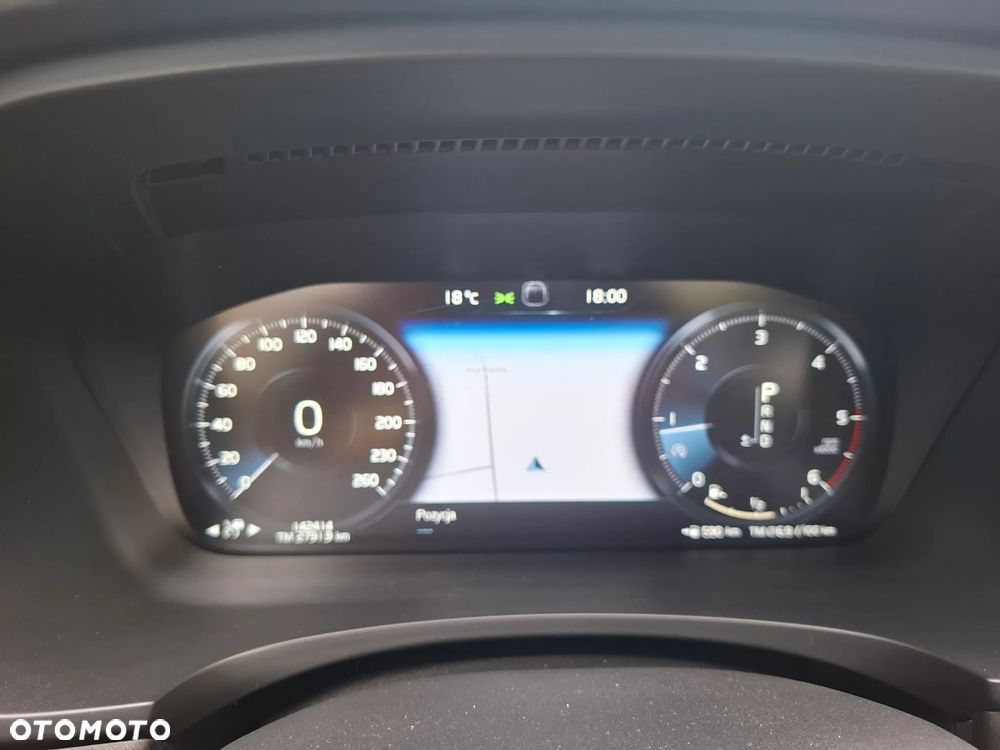 Volvo V90 Cross Country D4 AWD Ocean Race - 8