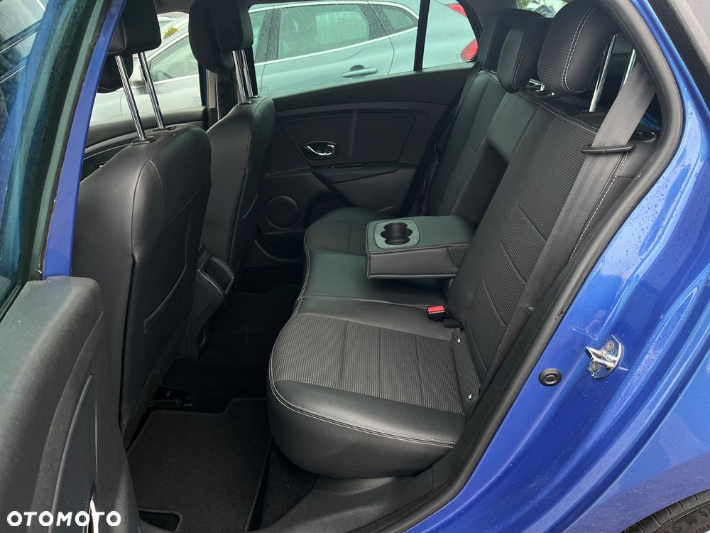 Renault Megane dCi 165 FAP GT - 27