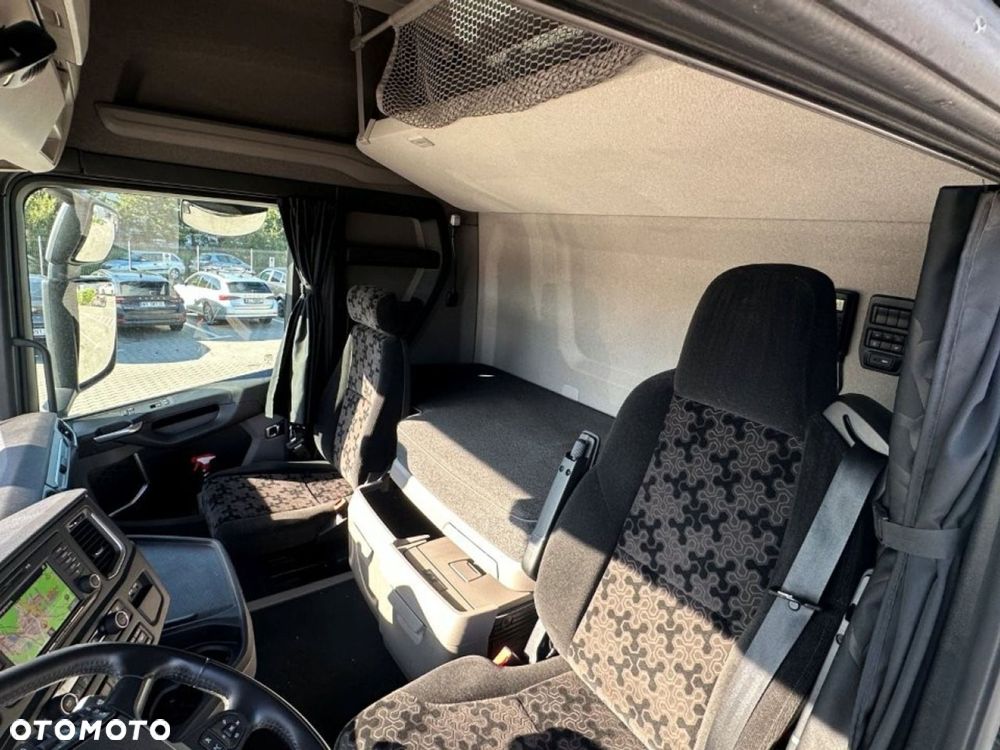 Scania R 460 A4x2NA - 12