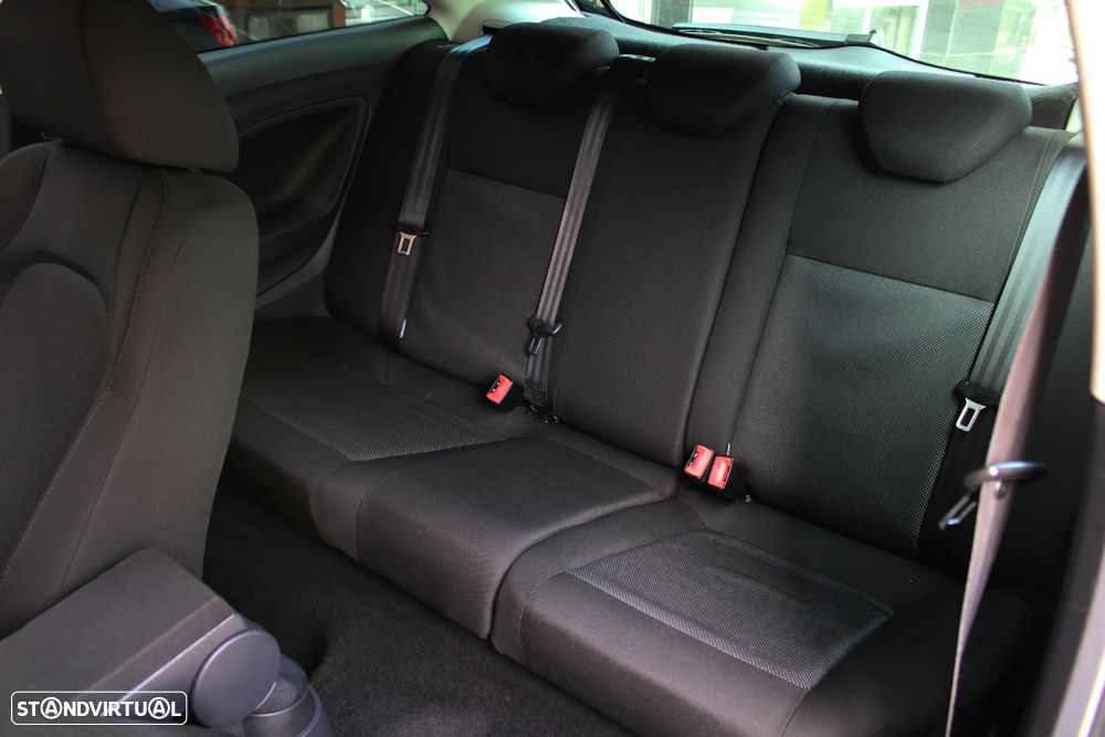 SEAT Ibiza 1.6 TDI Sport DPF - 24