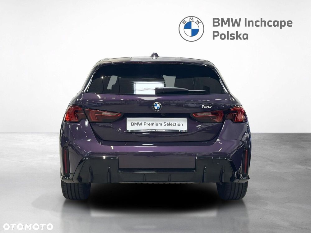 BMW Seria 1 120 mHEV - 4