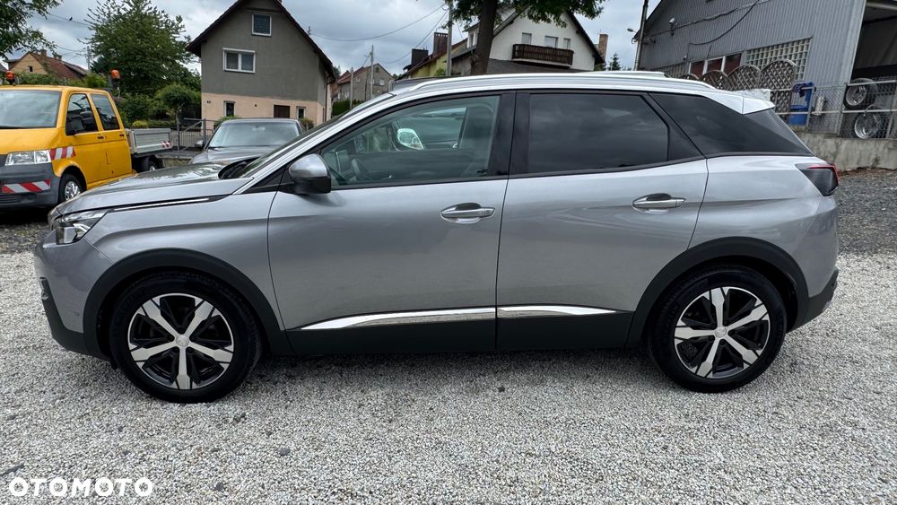 Peugeot 3008 1.2 PureTech Allure S&S - 4