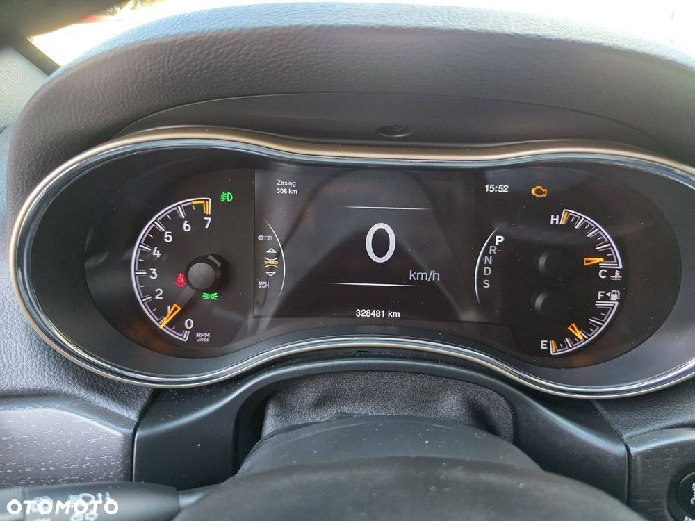 Jeep Grand Cherokee - 9