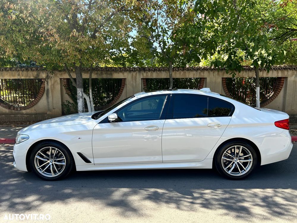 BMW Seria 5 520d xDrive AT - 2